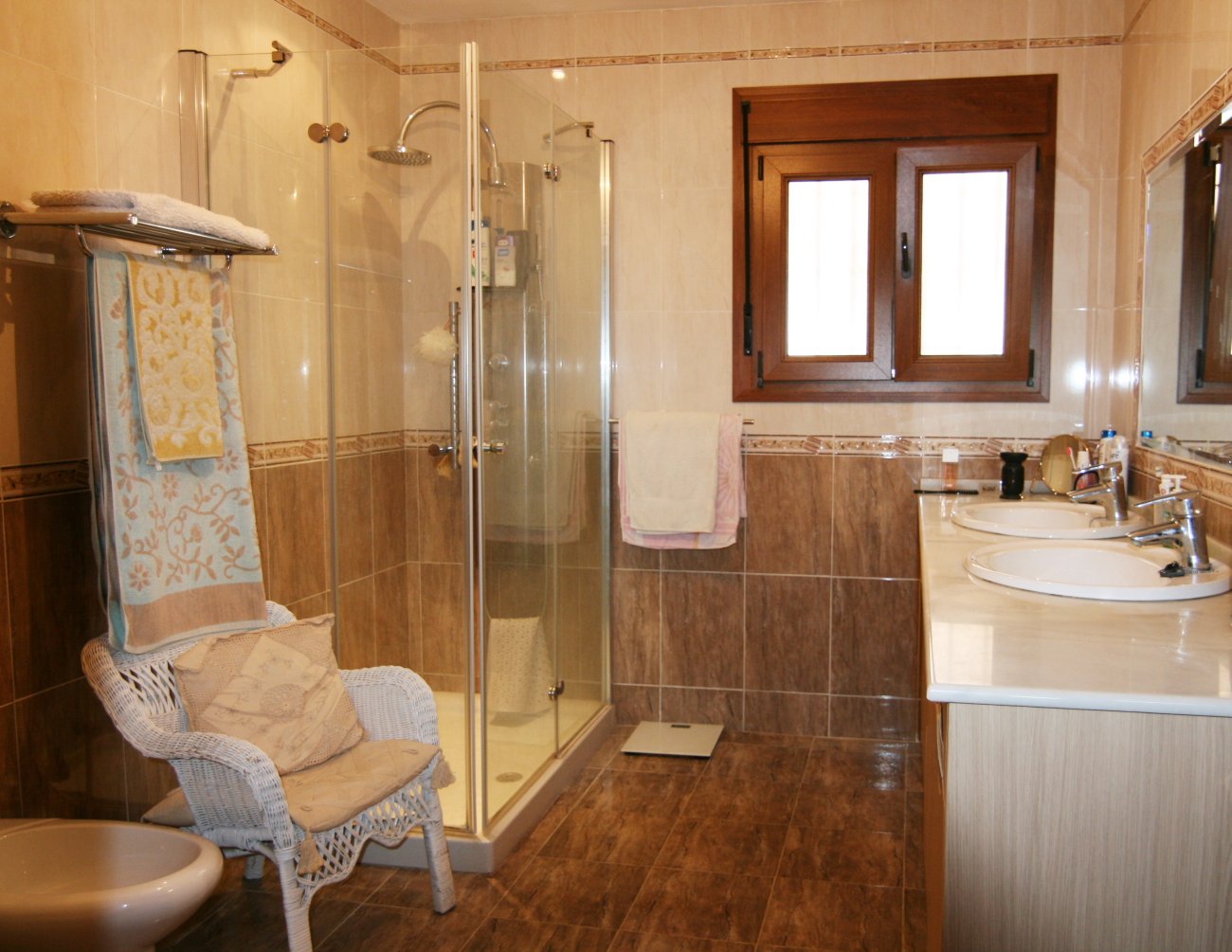 Andaluz Homes