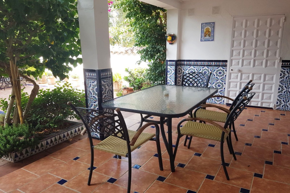 Andaluz Homes