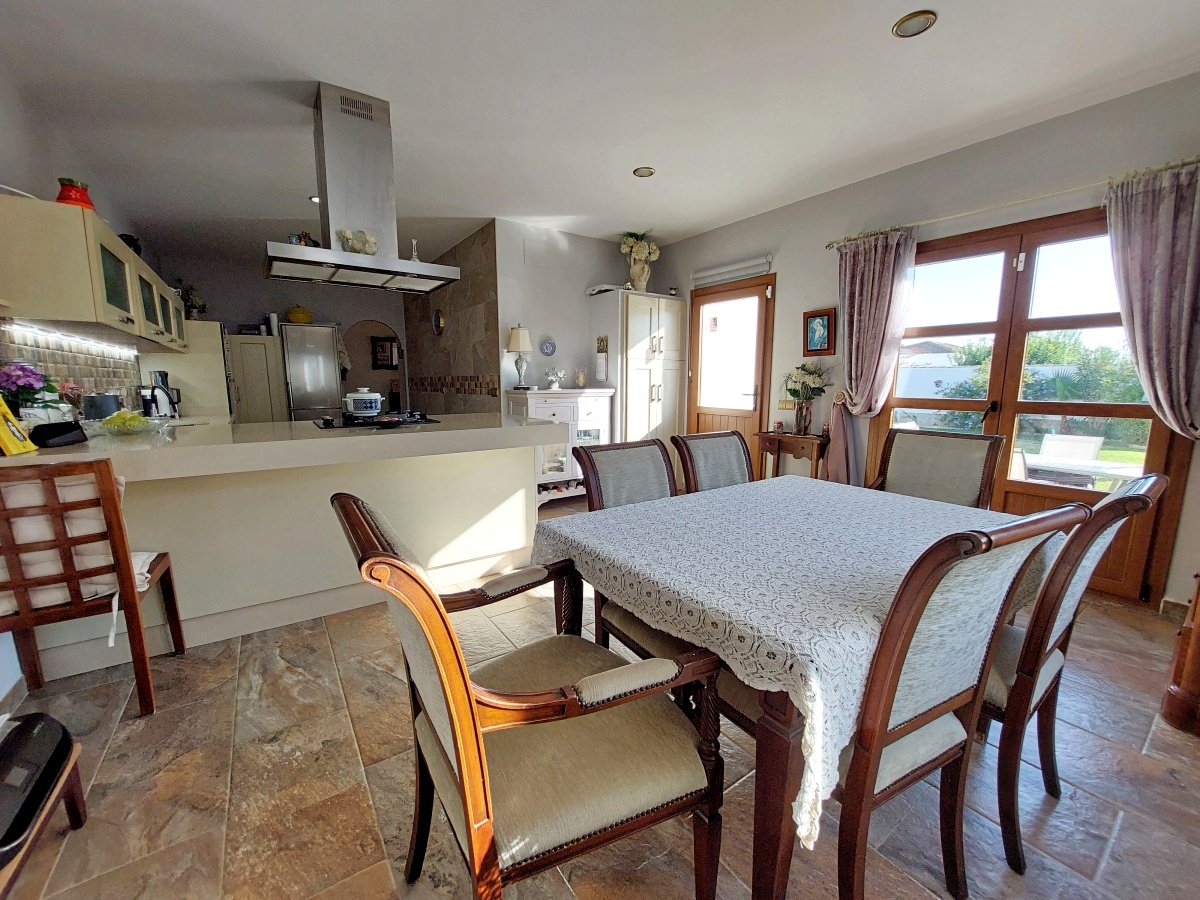 Andaluz Homes