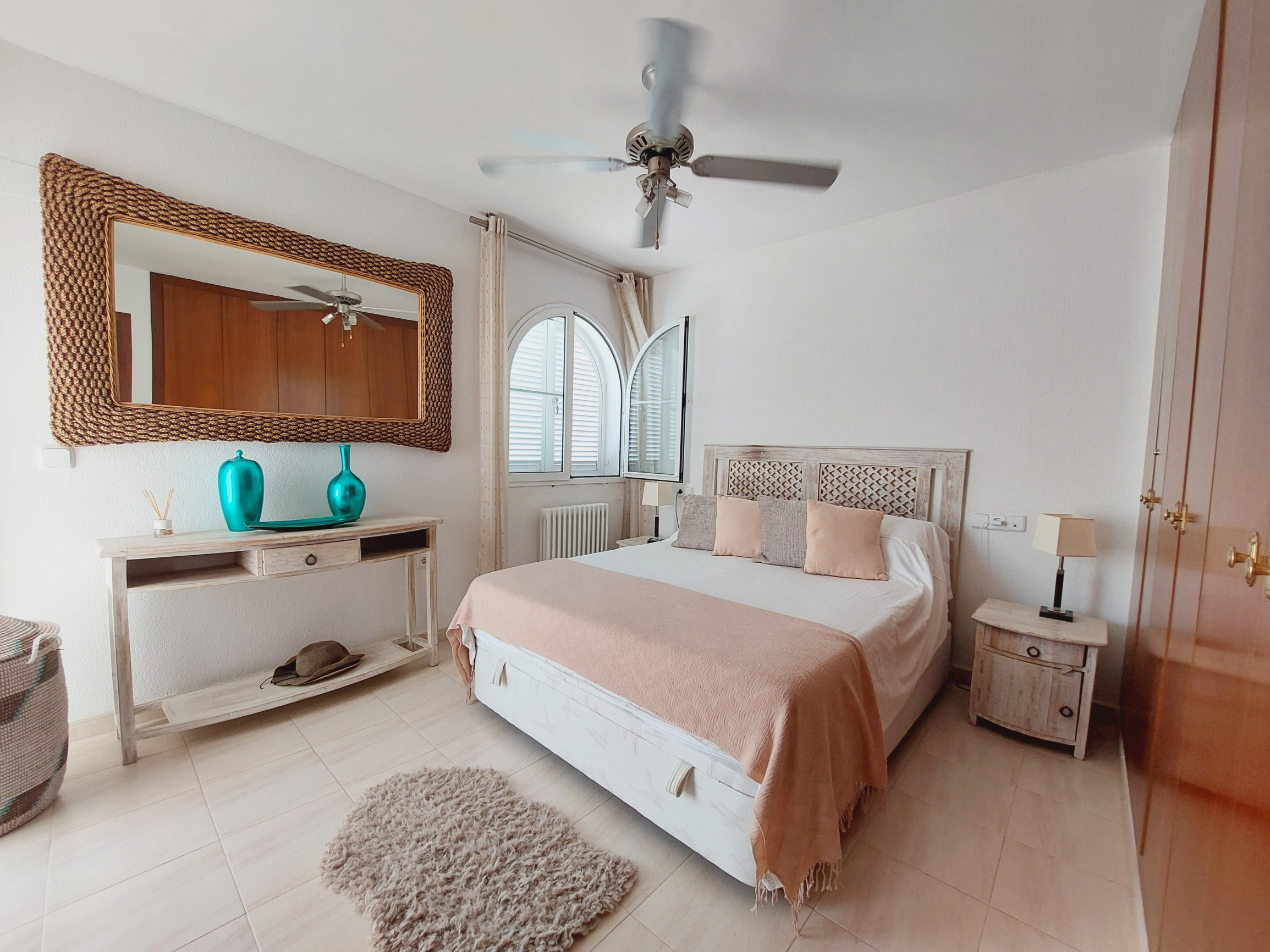 Andaluz Homes