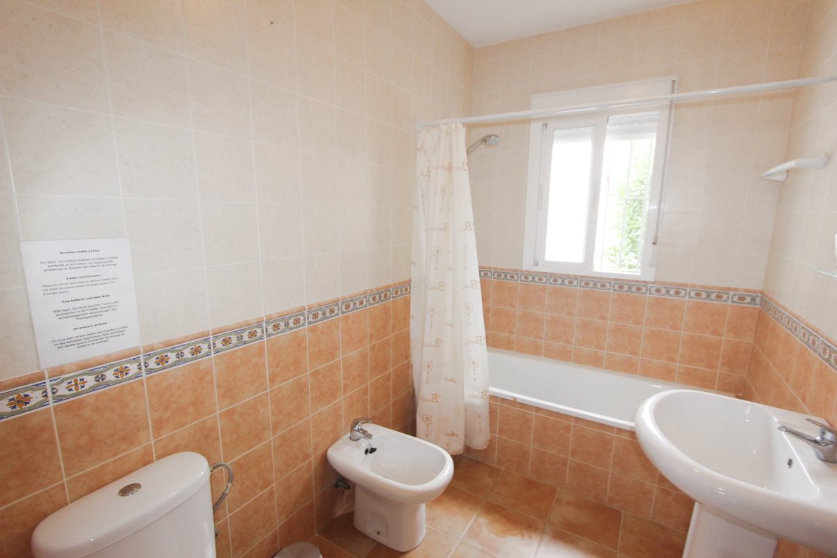 Andaluz Homes
