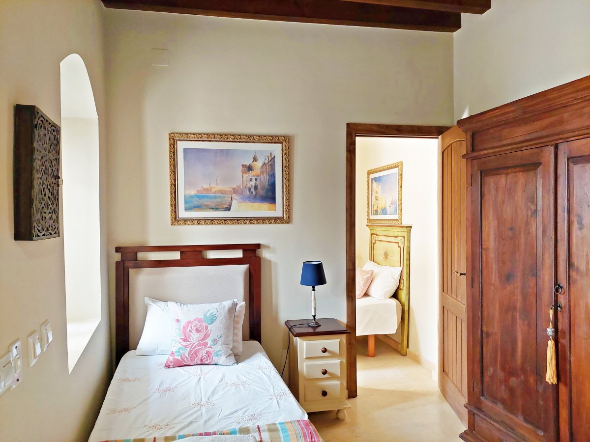 Andaluz Homes