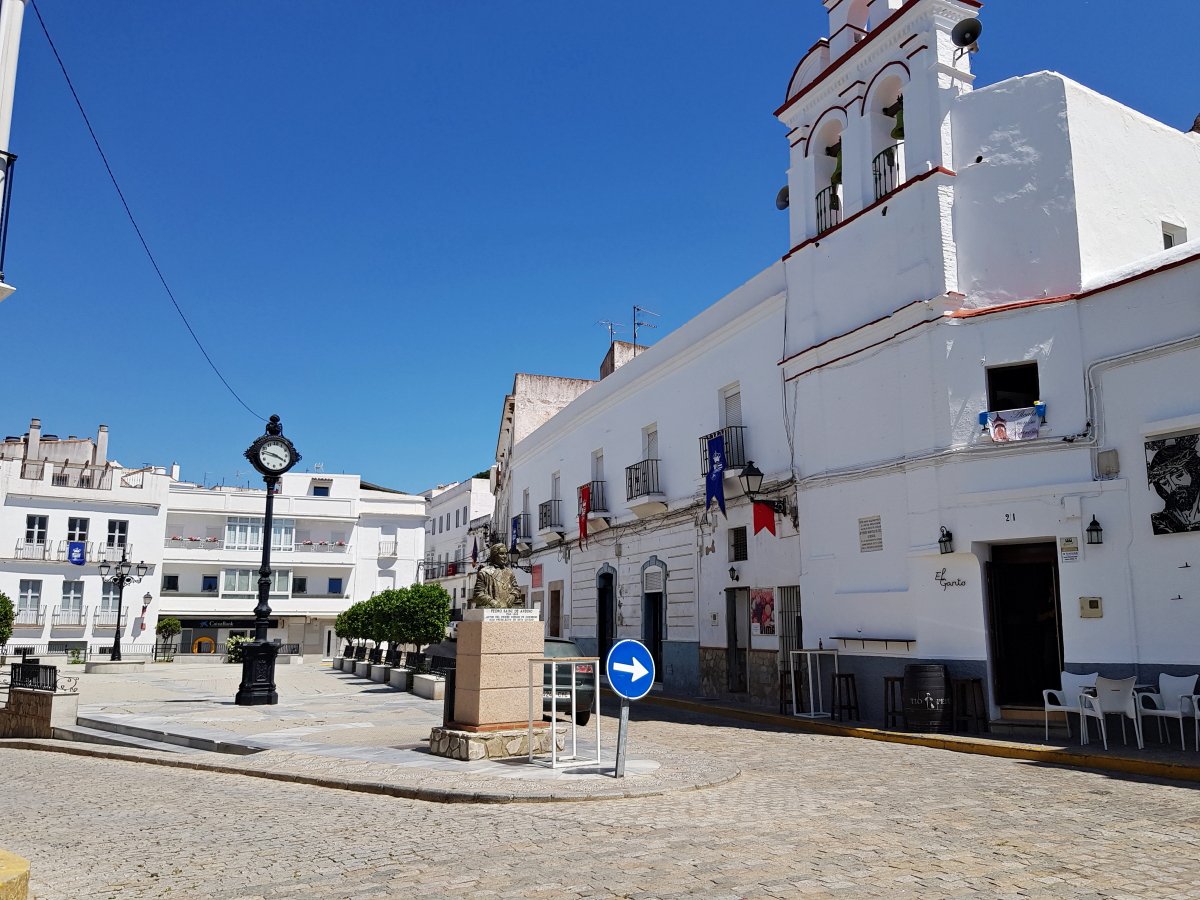 Andaluz Homes