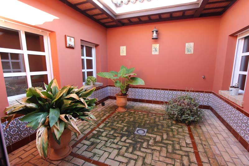 Andaluz Homes