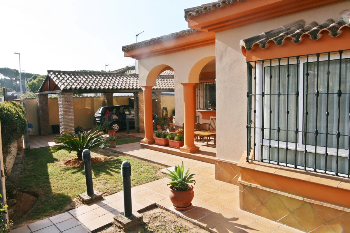 Andaluz Homes