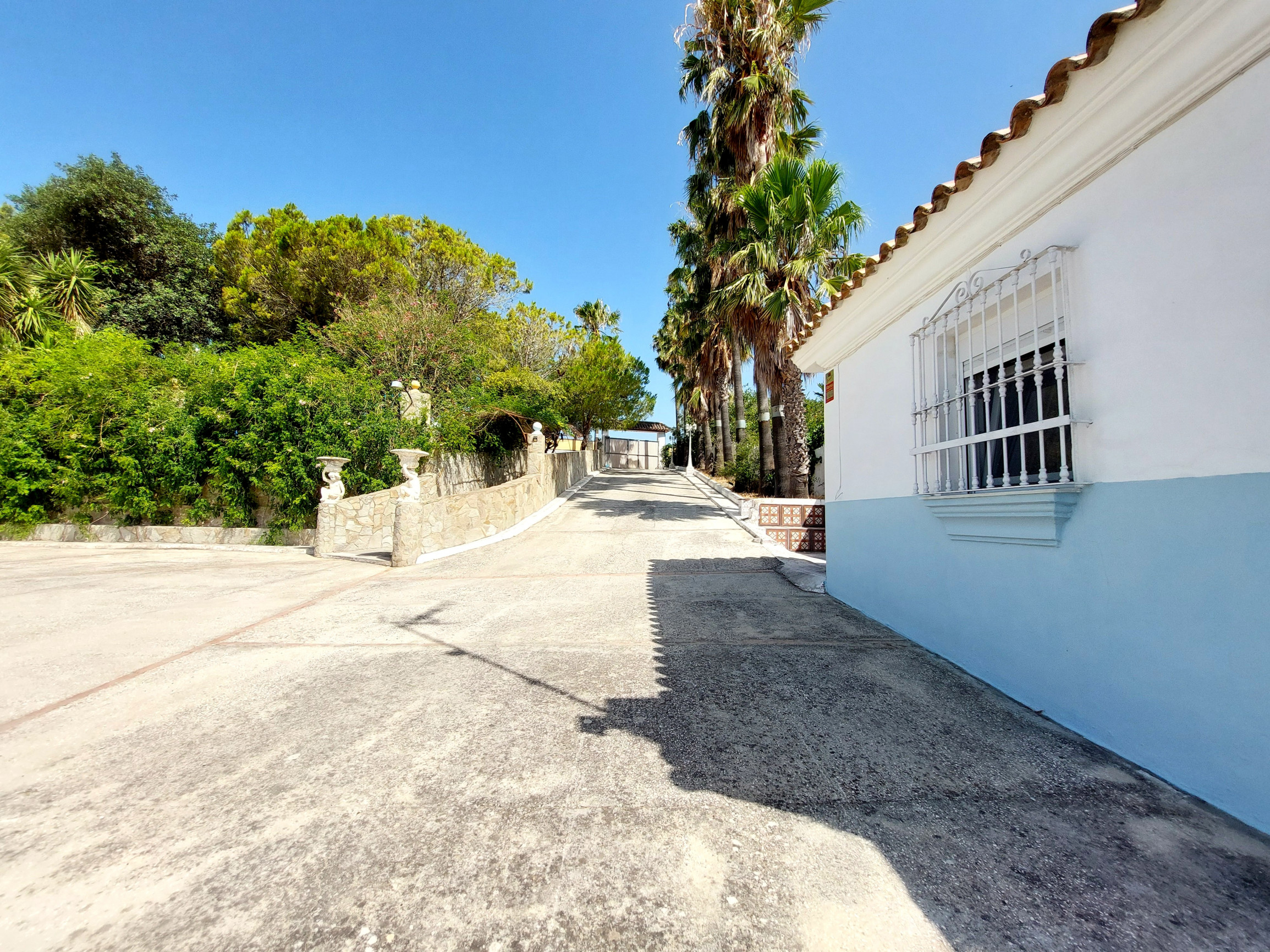 Andaluz Homes