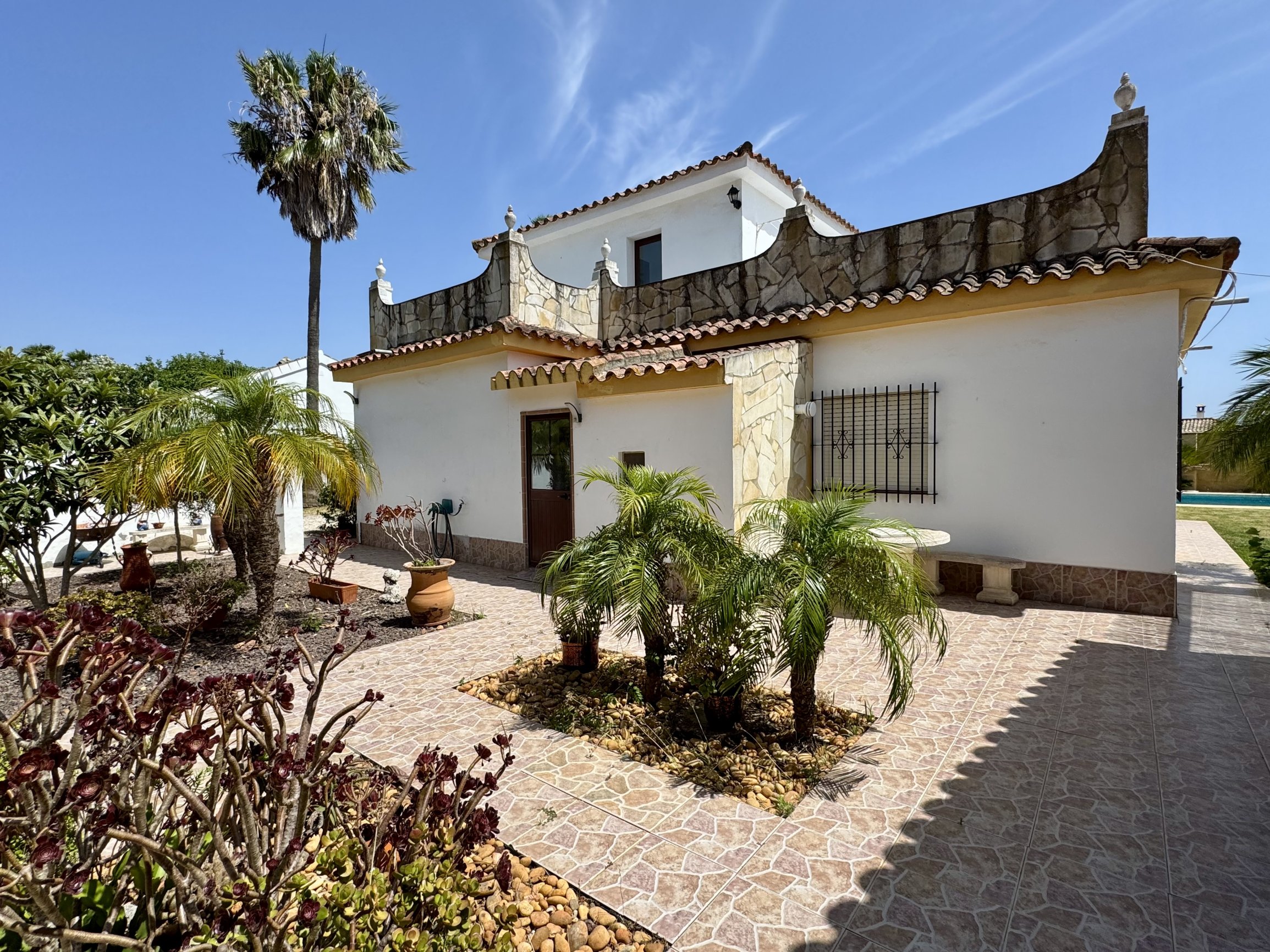 Andaluz Homes