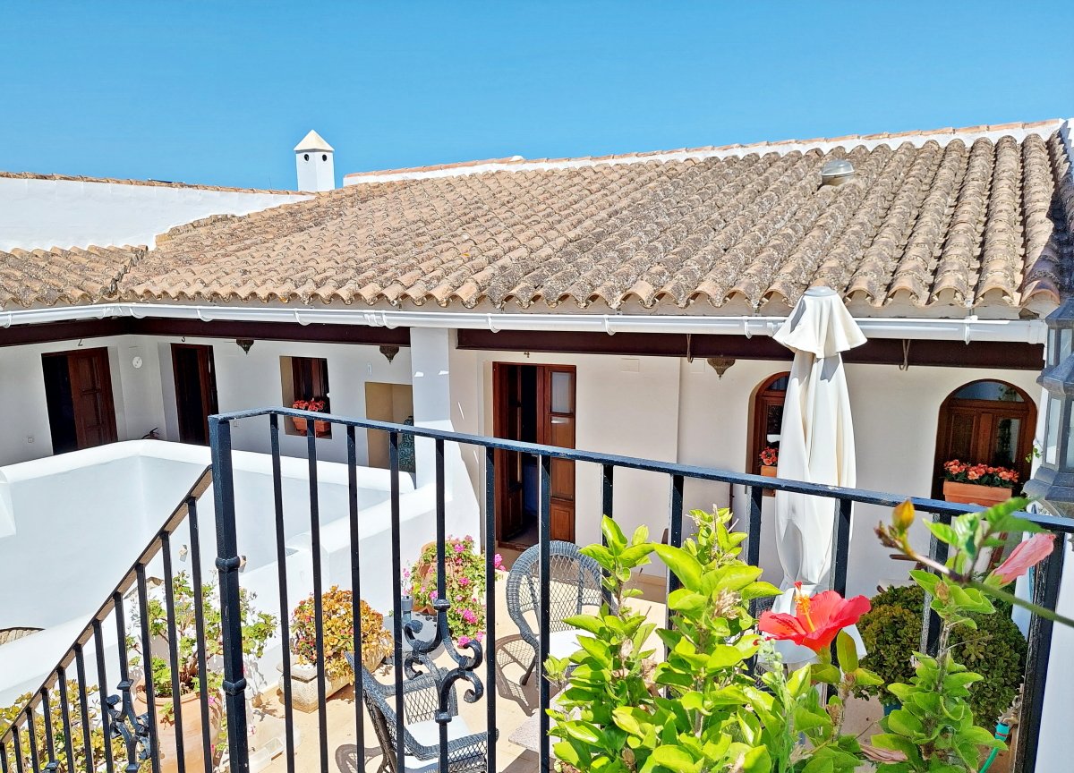 Andaluz Homes